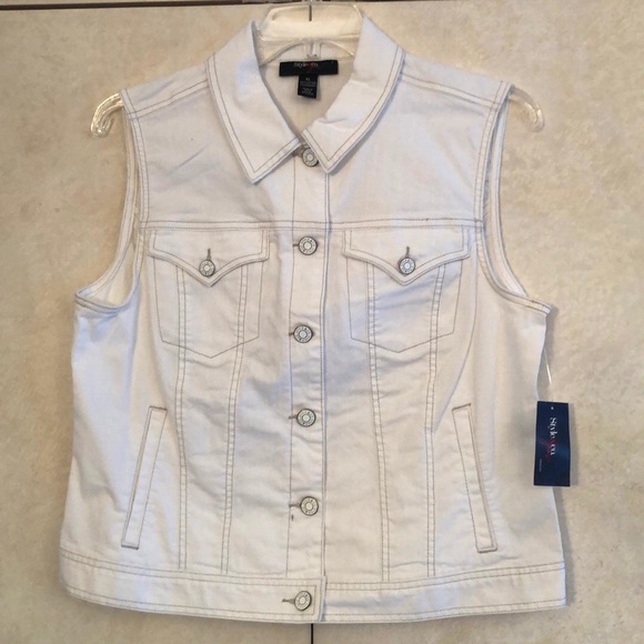 Style & Co. Jackets & Blazers - NWT Style & Co. Bright White Denim Vest Size XL.